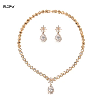 

Luxury Dubai Gold Jewelry Sets for Bridal Trendy Water Drop Necklace/Earrings Gadgets for Women Nigerian Wedding Jewelry Set