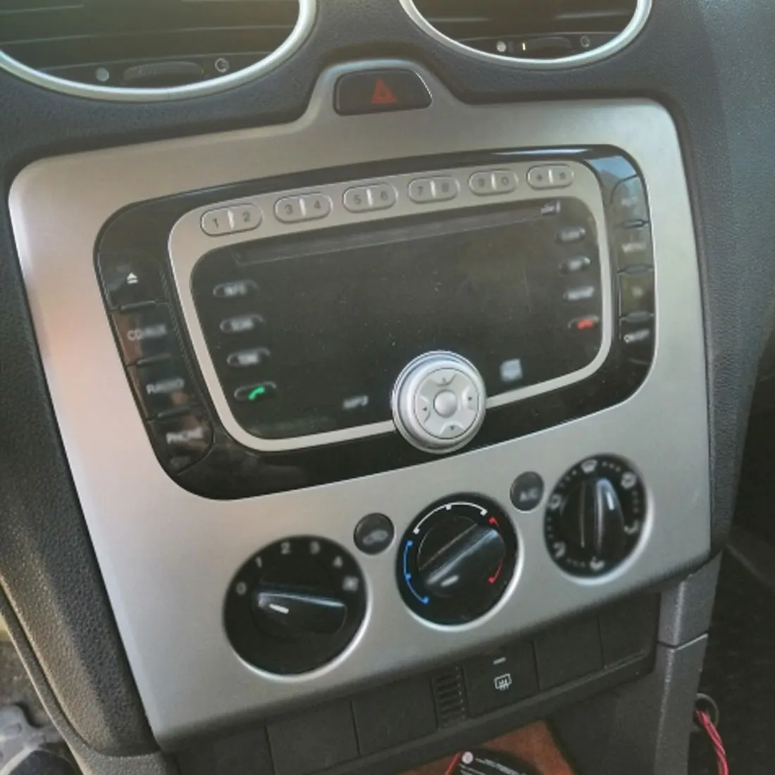 Двойной Дин DVD рамка Fascias Авто DVD стерео отделка комплект панель приборной панели для Ford Focus MK2 2005~ 2008