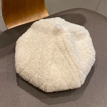 

Hat women autumn and winter plush beret warm and thick Japanese all-match outdoor painter hat