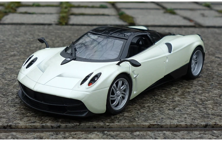 Welly 1/24 1:24 Pagani Huayra спортивный гоночный автомобиль Транспортное средство литья под