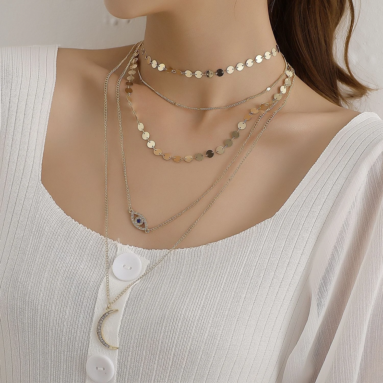 

Fashion Inlaid Diamond Moon 5-layer Pendant Necklace Women's Multi-layer Circular Shiny Sequin Girls Temperament Student Jewelry
