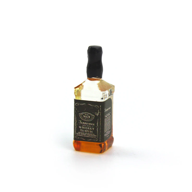 RC Car Accessories Decoration Mini Resin Whisky Bottle Model for 1/10 Rock Crawler Axial SCX10 TAMIYA C01 RC4WD D90 TF2 TRX4