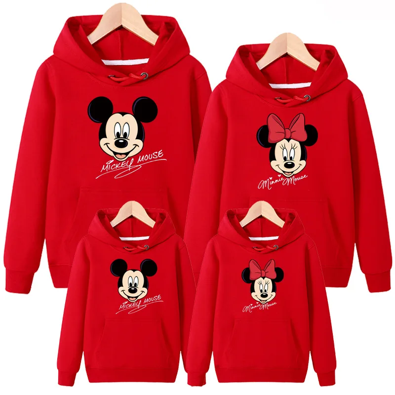 Одинаковые наряды Disney для всей семьи свитшоты отца матери дочери сына семейные