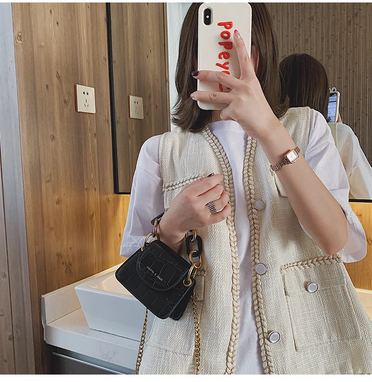 11636044746_2001407584