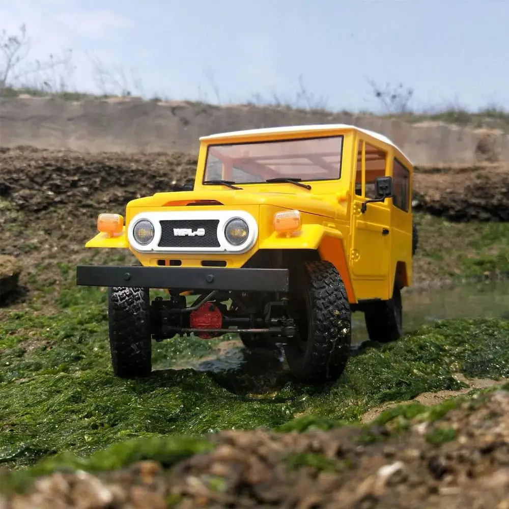 Kuulee WPL C34 1/16 RTR 4WD 2,4G Buggy Crawler внедорожный Радиоуправляемый автомобиль 2CH модели транспортных средств с двойной пластиковой батареей головной светильник