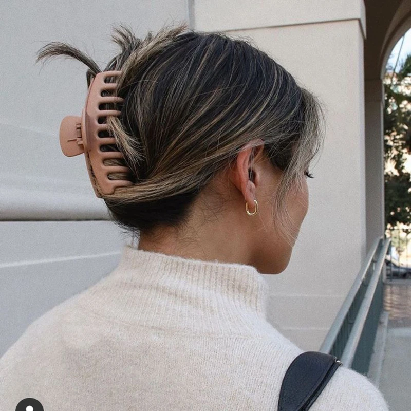 

Vintage Hair Clips for Women Simple Claw Clip High Quality Large Geometric Hair Clips for Hair Ladies Hair Clip Hair Accessories
