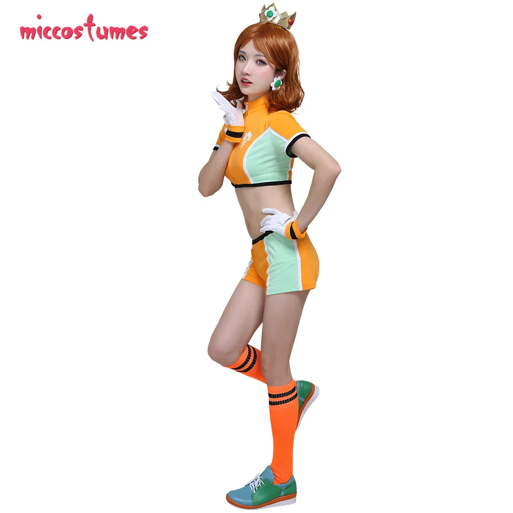 super mario strikers daisy cosplay