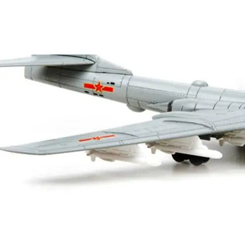 1/144, H-6K, сборная модель летательного аппарата TH09695