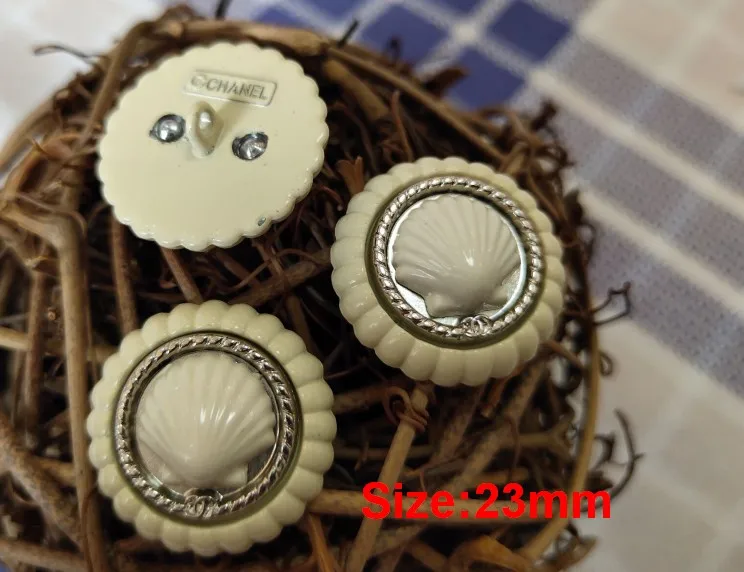 Wholesale 10 pcs fashion High-grade metal silver whiteFlower jacket Overcoat Shirt Cotton coat Button size 25mm Free shipping - Цвет: NO32 size