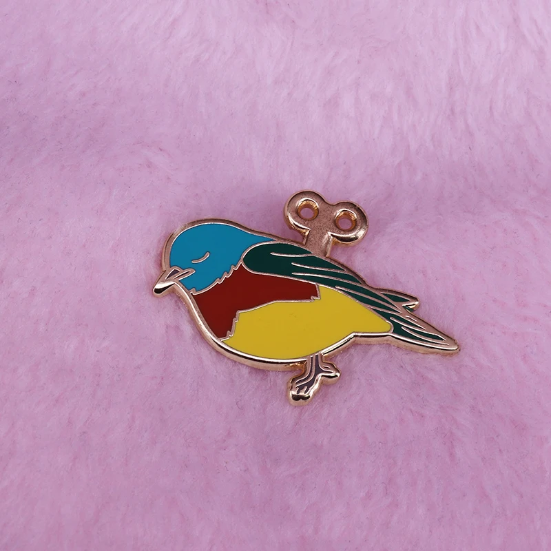 Заводная птица на эмали брошь Симпатичные забавные куртки аксессуар для рюкзака