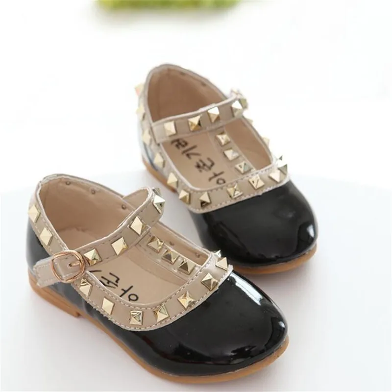 Новая Осенняя обувь из искусственной кожи для маленьких девочек, детская обувь на плоской подошве, детская брендовая обувь для танцев, черная обувь принцессы, плоская школьная обувь - Цвет: Черный