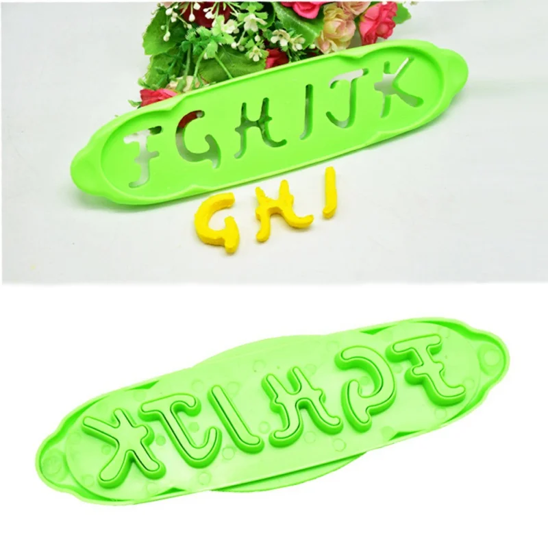 

A-Z DIY Capital Letter Cookie Mold Plastic Plunger Cutter Molds Embossed Stamp For Fondant Cake Cookie Baking Tools Z