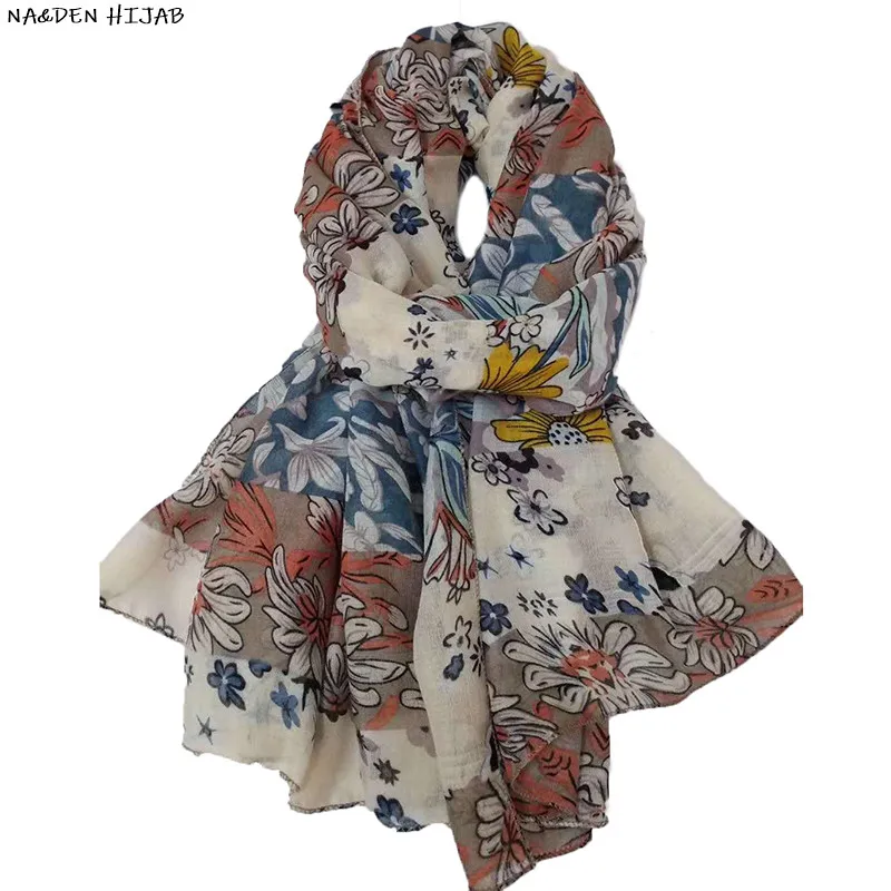 2020 Fashion flower lovely scarves shawls cotton soft scarf popular design muslim hijab |