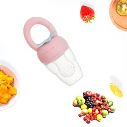 1Pcs Strawberry Shape Baby Pacifier Fruit Feeder   Handle Pacifier Training Nipple Milk Fresh Fruit Nibbler Teat Pacifier Bottle
