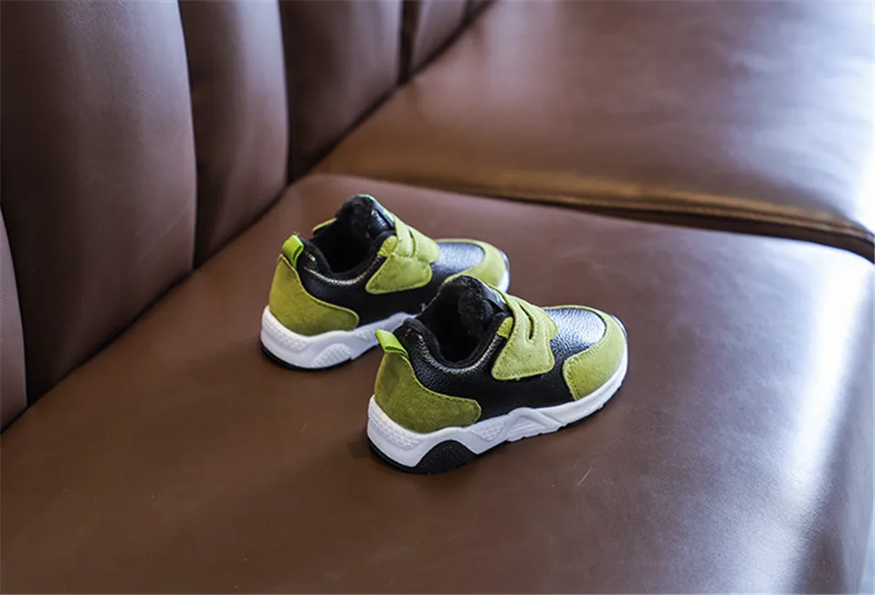 12586757262_1016882337