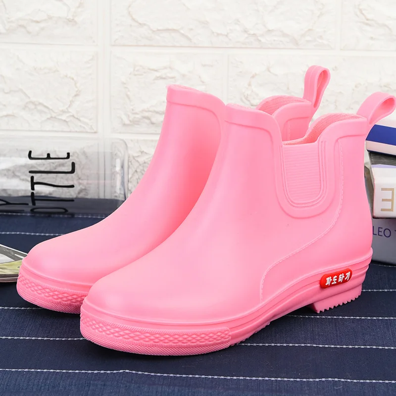 

Rain Boots Women's Adult Rain Shoes Rain Boots Short Medeum Hight Women's Fashion Anti-slip South Korea Four Seasons Rubber Shoe