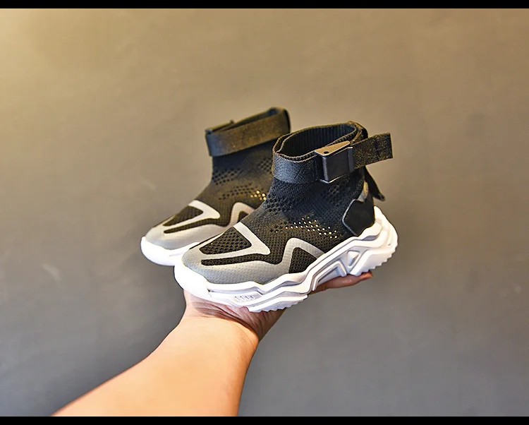 Black details1.jpg