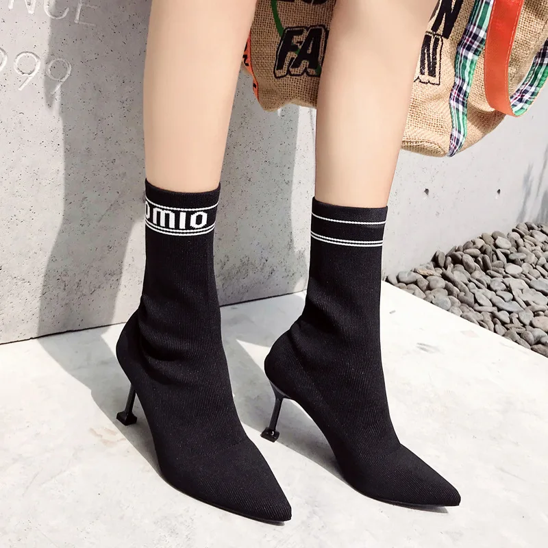 

Lace Up Boots Women's Rubber Shoes Rain Luxury Designer Booties Ladies Bootee Woman 2019 Mid Calf Pointy High Heel Autumn