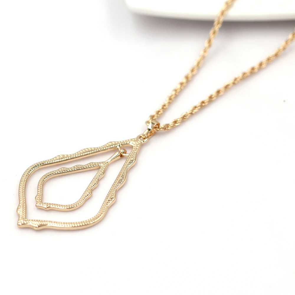 Gold Necklace (3)