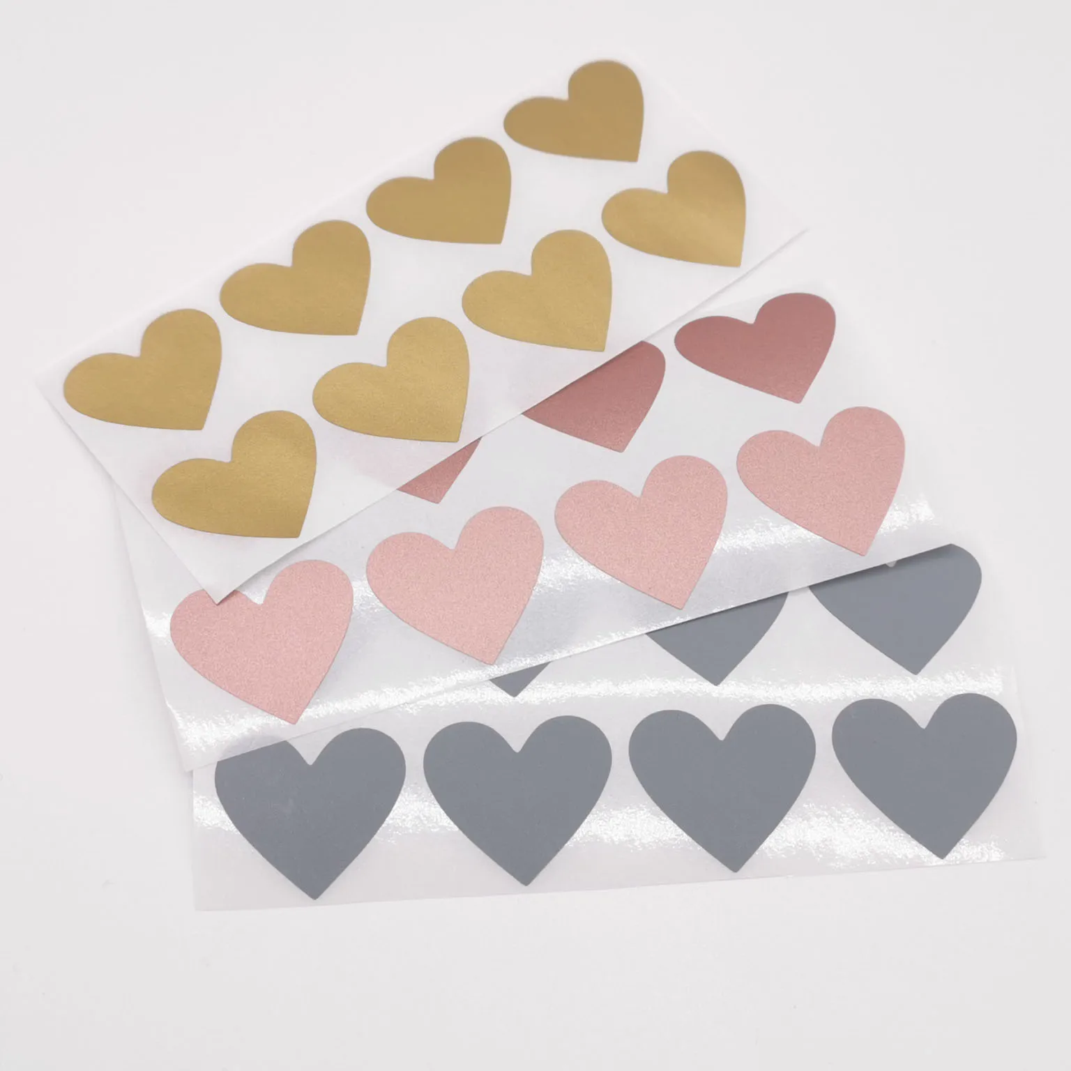 100pcs Heart Shaped 25X28MM Scratch Off Stickers Silver Labels Sticker For Party Activity Game Favors Stationery Sticker