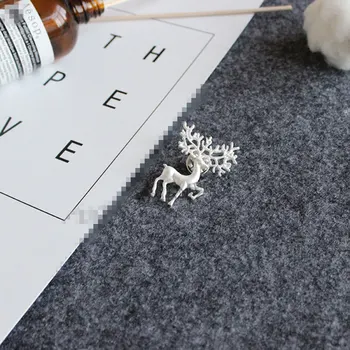 

Fashion Men Women Cute Elk Deer Reindeer Head Brooch Clip Brooches Pin Christmas Gift Support Dropshipping