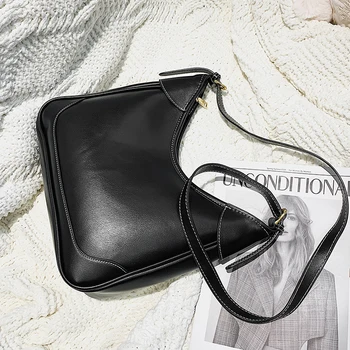 

Fashion Underarm Bag Mini PU Leather Shoulder Bag for Women 2020 Chain Design Luxury Hand Bag Female Travel