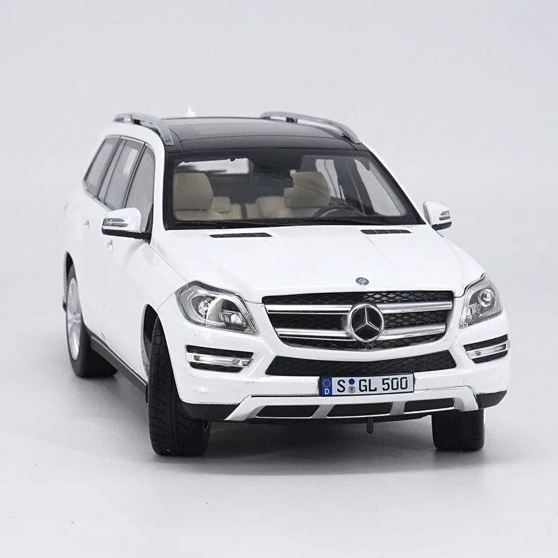 Оригинальная Заводская аутентичная 1:18 GLS500 S CLASS GL500 литая под давлением