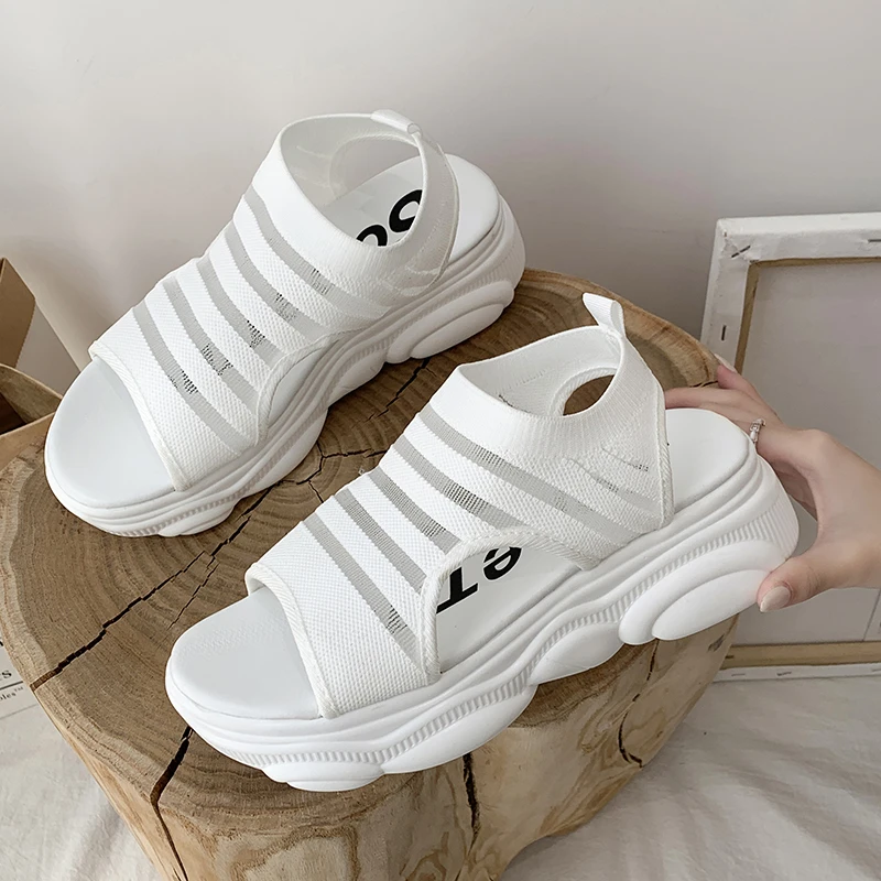 Женские сандалии на массивной платформе 2020 дизайнерские сетчатые черные и