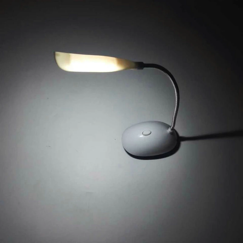Battery Powered Desk Lamps Night Light Eye Protection Reading Book Lights Luminaria LED 360 Degree Rotating Children Table Lamp Battery Powered Desk Lamps Night Light Eye Protection Reading Book Lights Luminaria LED 360 Degree Rotating Children Table Lamp