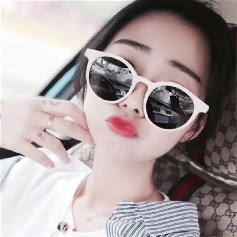 New Retro Small Round Frame Sunglasses Trend Milk Tea color UV protection Eye Glasses Sexy Woman Fashion 2020 | Аксессуары для