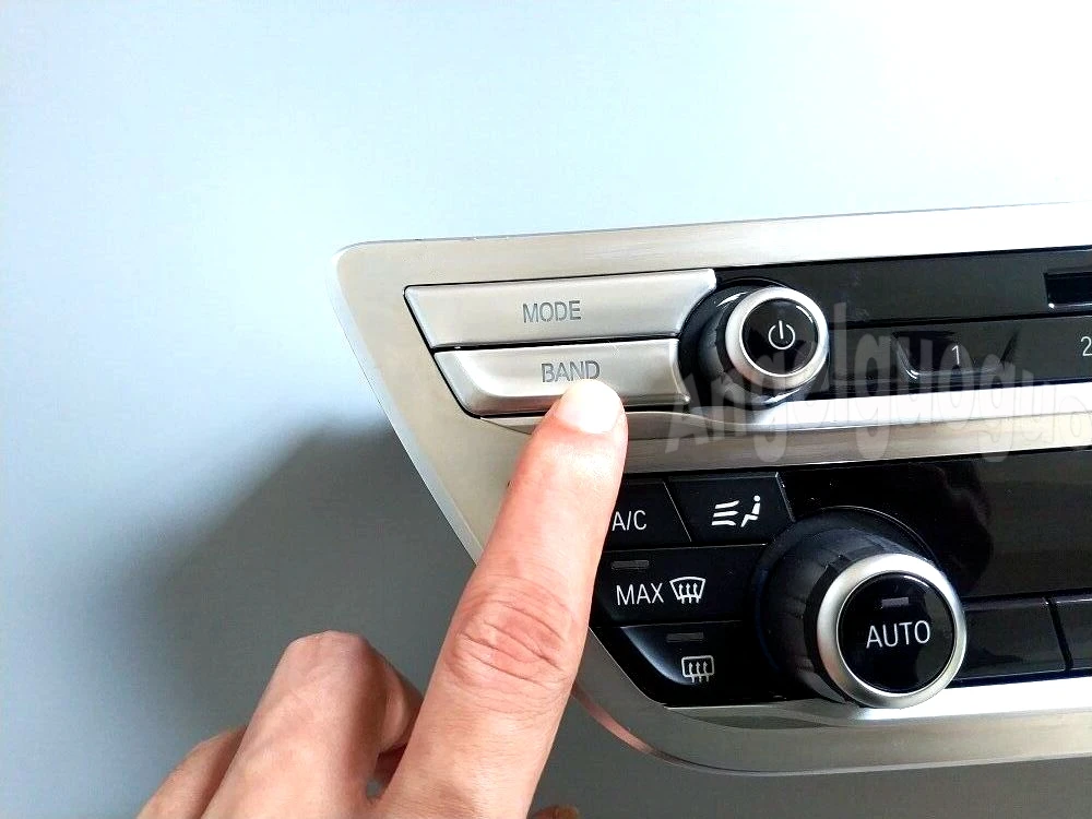 4 PCS  Car control Button Decorative Cover Trim For BMW 2018-2020 5 series G30  2019 x3 x4