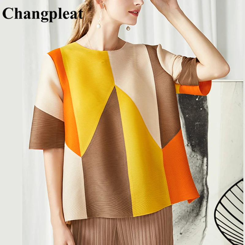 Женская плиссированная футболка Changpleat свободная с круглым вырезом большого