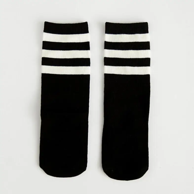 1 пара Детские носки до колена для маленьких мальчиков и девочек длинные прямые носки с животными симпатичный милый мультяшный лиса мягкий хлопковый для младенцев Детские носки От 0 до 3 лет - Цвет: Black