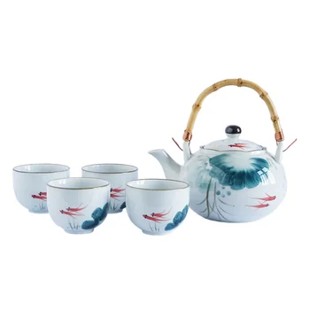 

Ceramics Tea Cups Set Fish Pattern Tea Pot Ceramics Teapot Creative Water Jar Set Teaware Kettle with 4pcs Cups
