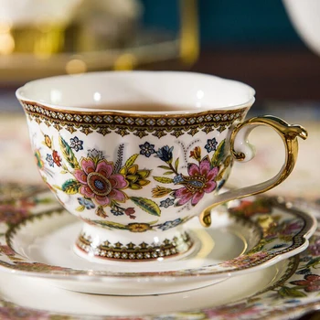 

Bone China European Tea Cup Set and Saucer Coffee Cup Elegant Afternoon Tea Teacup Nice Gift Royal Style Golden Top Grade J