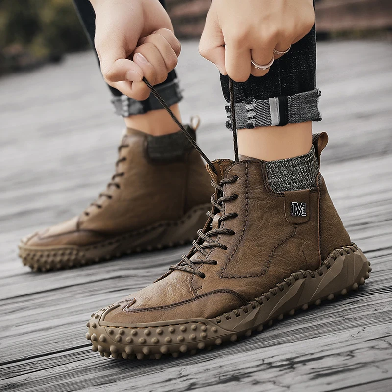 Brand Men Winter Boots Fashion Leather Men's Boots Warm Plush Men Snow Outdoor Light Casual Shoes Shoes Size 38-46