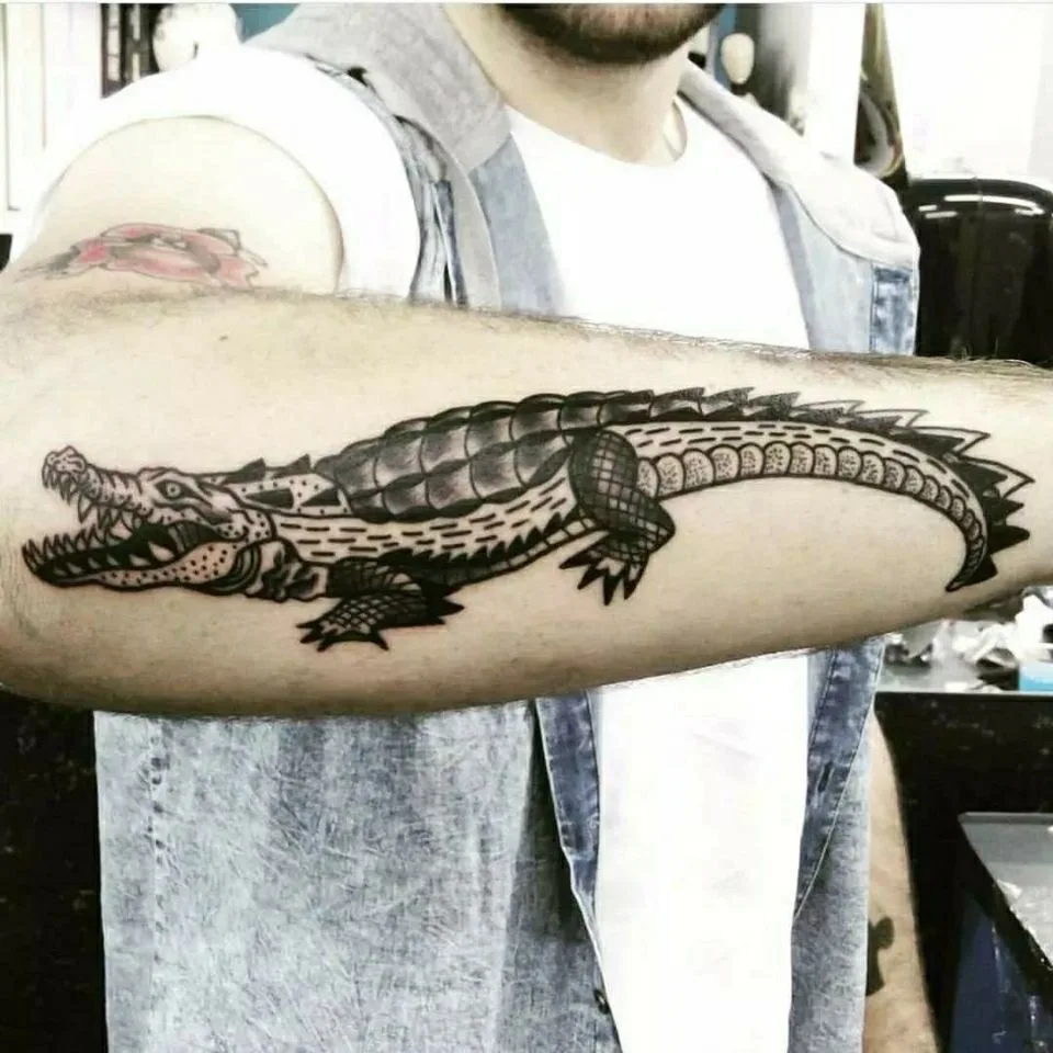 Pin by Ryland on Tattoos Ideas | Crocodile tattoo, Alligator tattoo,  Silhouette tattoos