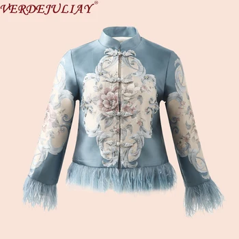

VERDEJULIAY 2020 Spring New High Quality Jacquard Short Coat Women Luxury Beading Feather Sleeve & Hem Vintage Floral Jacket