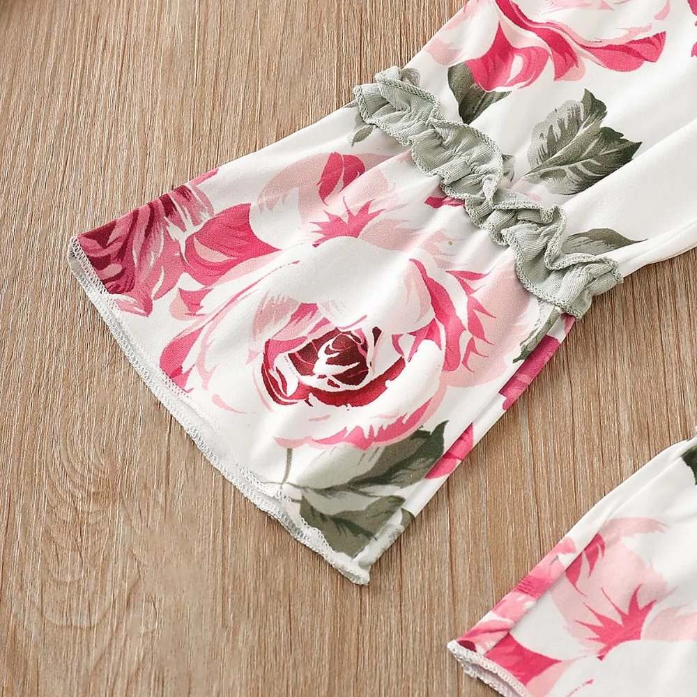 11316203227_1829045264