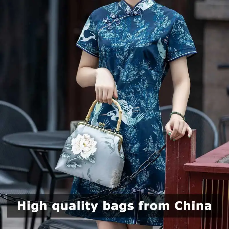 

Manual original hibiscus flowers bamboo Chinese classical Chinese wind wore qipao with the bag in the summer the new female bag