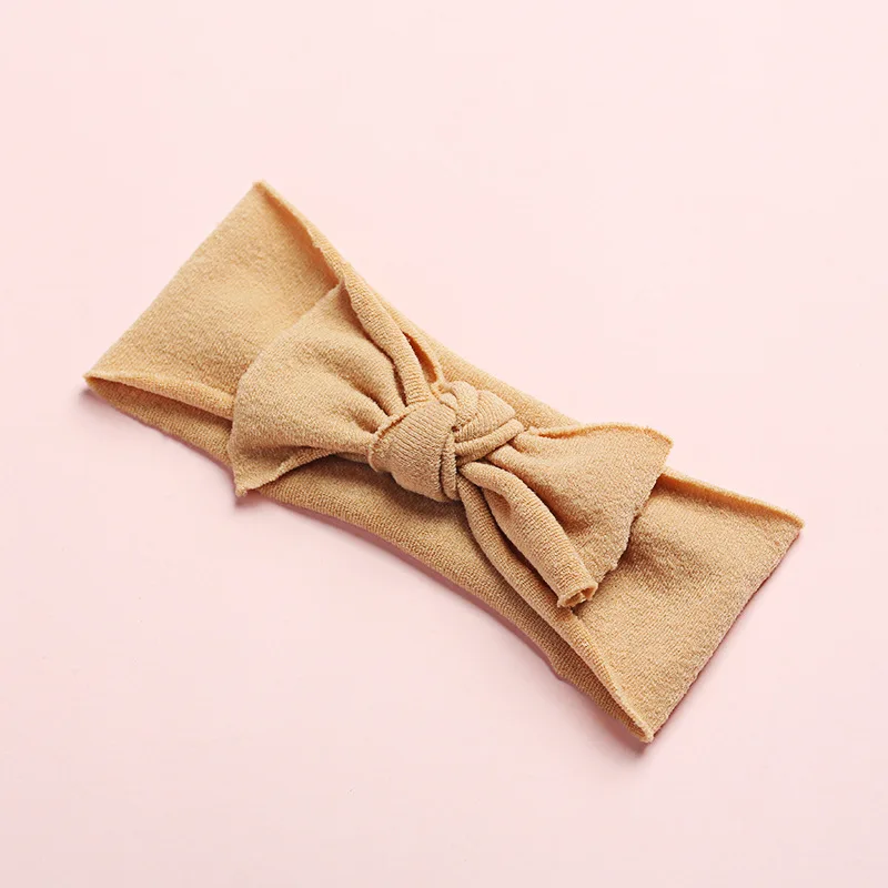 13021875087_1505645041