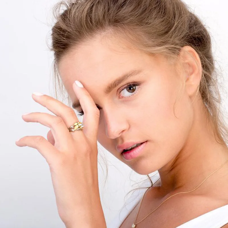 Retro Ancient Leaves Finger Ring Women
