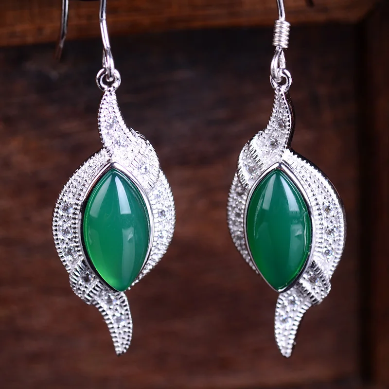 Натуральный зеленый серьги с нефритом для того чтобы женщины отправьте друзьям