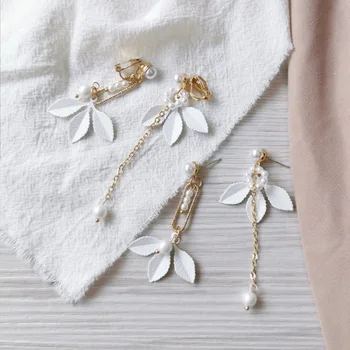 

Fashion Vacation Style Super Fairy Leaves Imitation Pearl Asymmetry Earrings Personality Sweet Girl Women's Jewelry Accessories