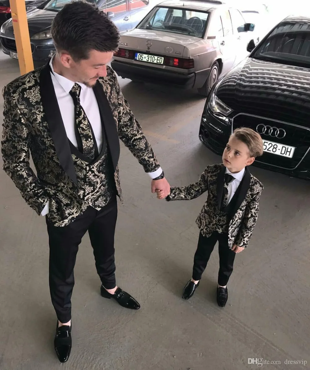 2019-men-suits-two-pieces-beach-groomsmen-wedding-tuxedos-for-men-peaked-lapel-formal-prom-suit-(jacket+pants)-little-boys-formal-wear (1)