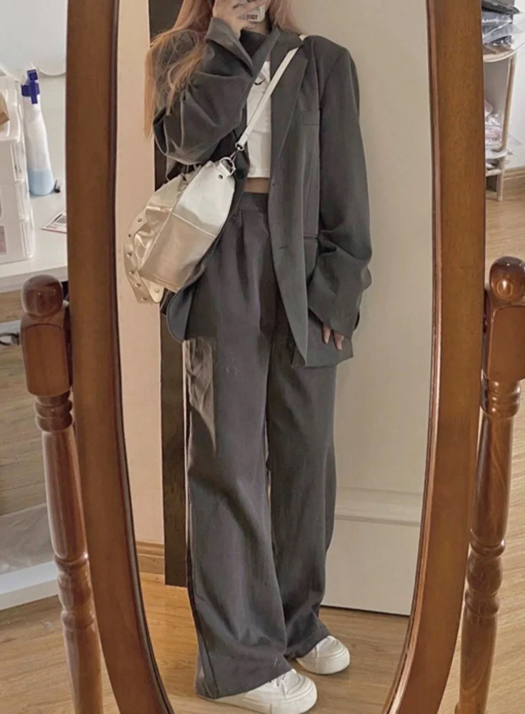 Пальто женское небольшого размера повседневный утепленный костюм в