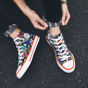 

2019 Autumn Fashion High Top Canvas Shoes Men Vulcanized Shoes Trend Flats Casual Graffiti Shoes Male Sneakers Zapatillas Hombre