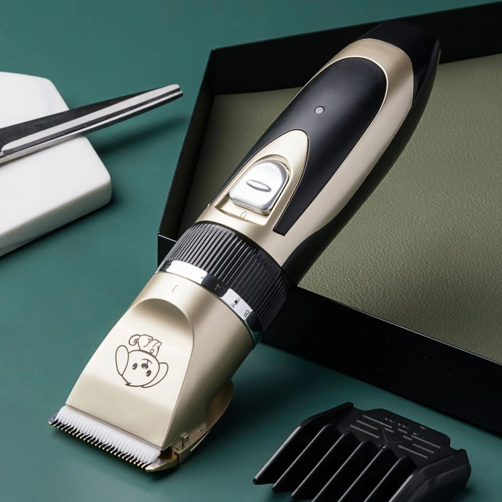 Pet shaver dog hair clipper Teddy modeling dog hair clipper hair