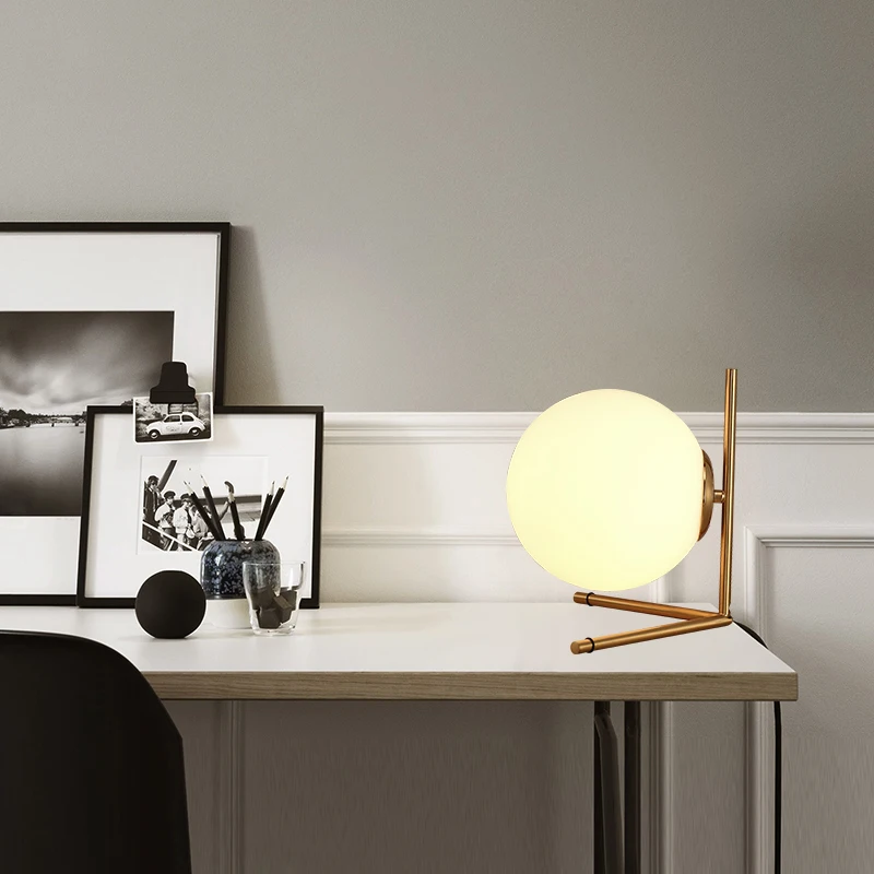 Modern LED Table Lamp Bedroom Desk Lamp Glass Ball Table Lamp Polished Chrome Gold Nordic Desk Light Living Room Floor Bedside