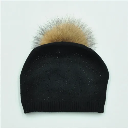Black natural fur Женская шапка с помпоном из натурального меха, женская простая теплая вязаная шапка, шапка с помпоном из натурального меха енота, зимние шапки с меховым помпоном - Цвет: Black natural fur